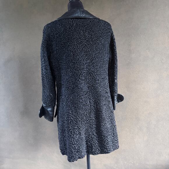 Vintage Carl W. Herrmann Persian Lamb Fur Coat w/ Leather Trim & Brass Hardware - Picture 10 of 16